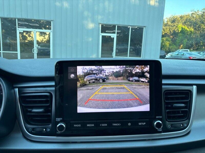 Kia Rio - Thumbnail 20