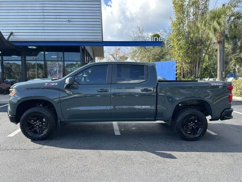 Chevrolet Silverado 1500 - Thumbnail 2