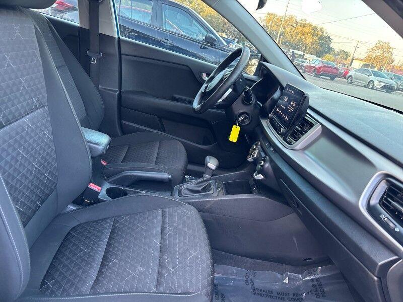 Kia Rio - Thumbnail 13