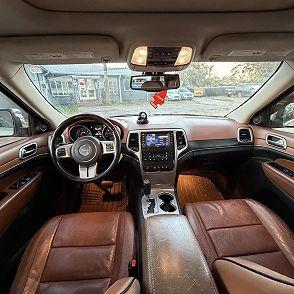 Jeep Grand Cherokee Overland - View 1