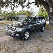 Ford Explorer Xlt - Thumbnail 2