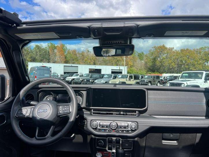 Jeep Wrangler Rubicon 4Xe | Riverview, Fl | The Jeep Depot - Thumbnail 2