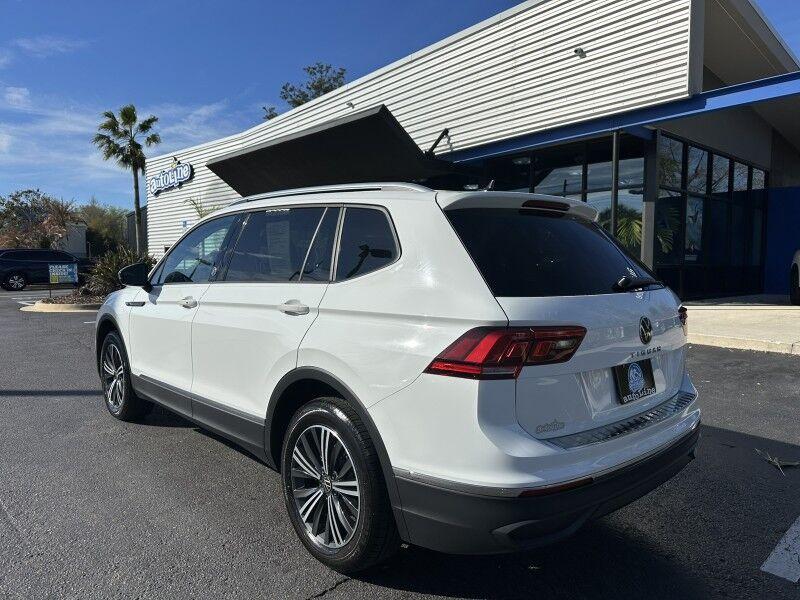 Volkswagen Tiguan - Thumbnail 3