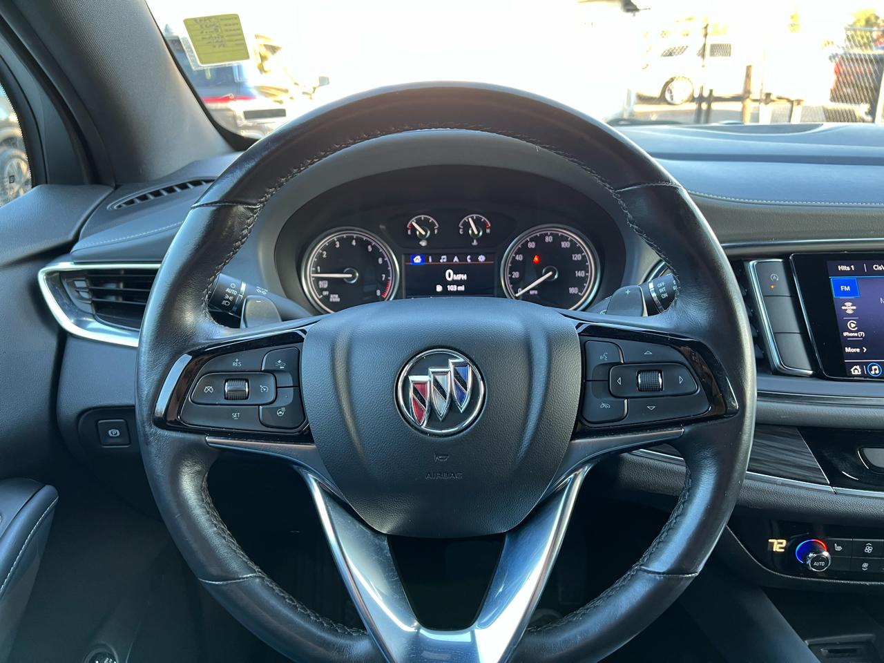 Buick Enclave - Thumbnail 18