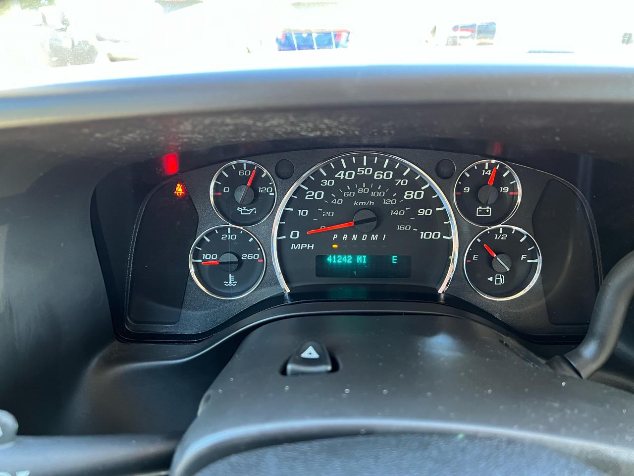 Chevrolet Express - Thumbnail 20