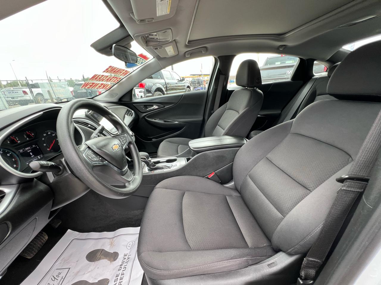 Chevrolet Malibu - Thumbnail 13