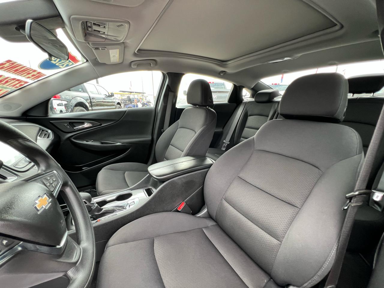 Chevrolet Malibu - Thumbnail 14