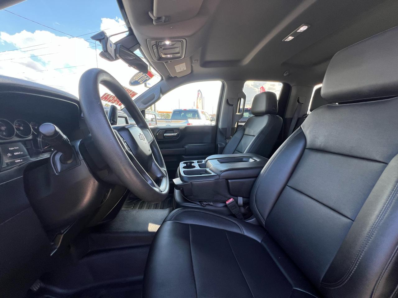 Chevrolet Silverado 1500 - Thumbnail 13