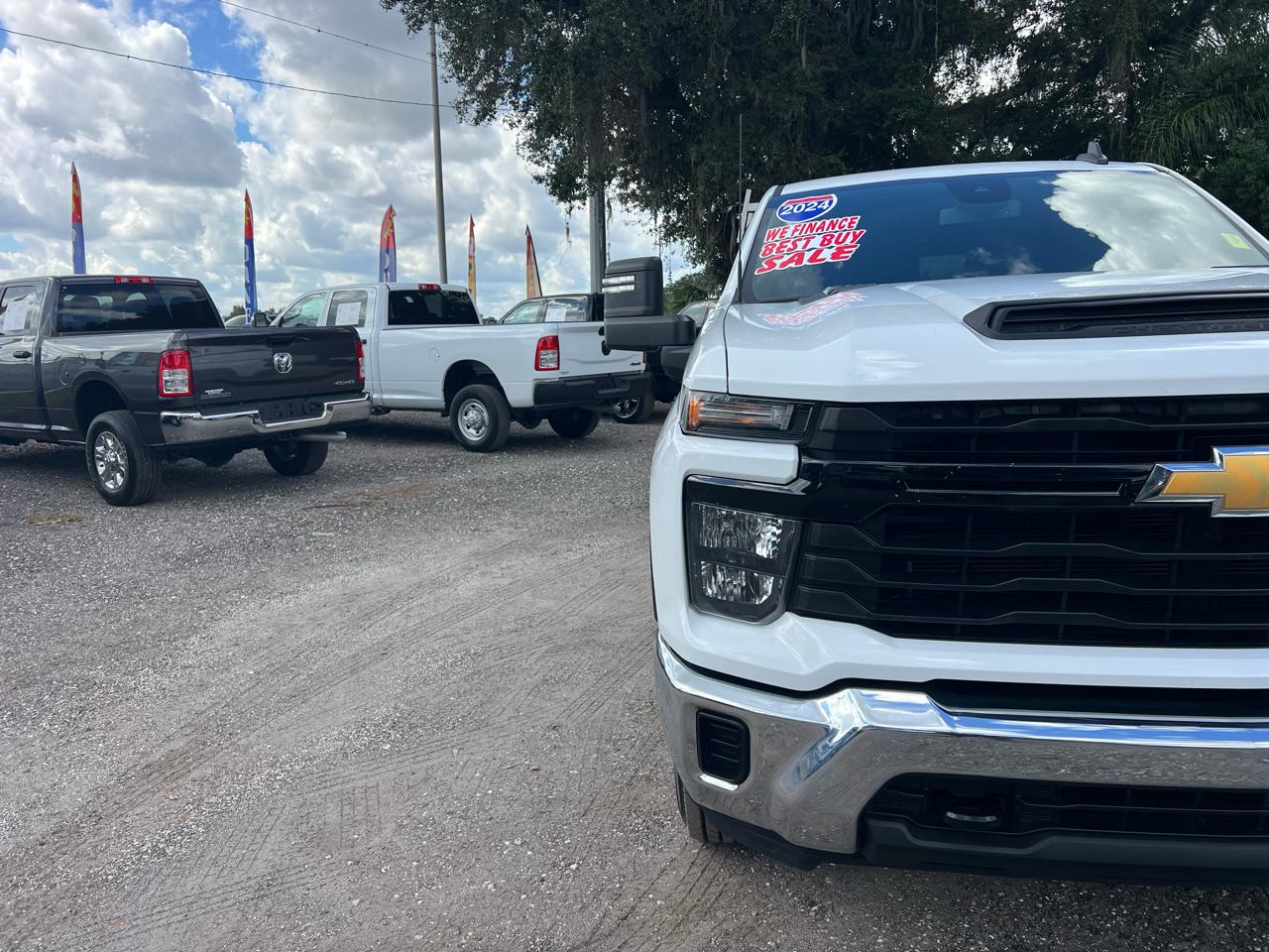 Chevrolet Silverado 2500Hd - Thumbnail 10