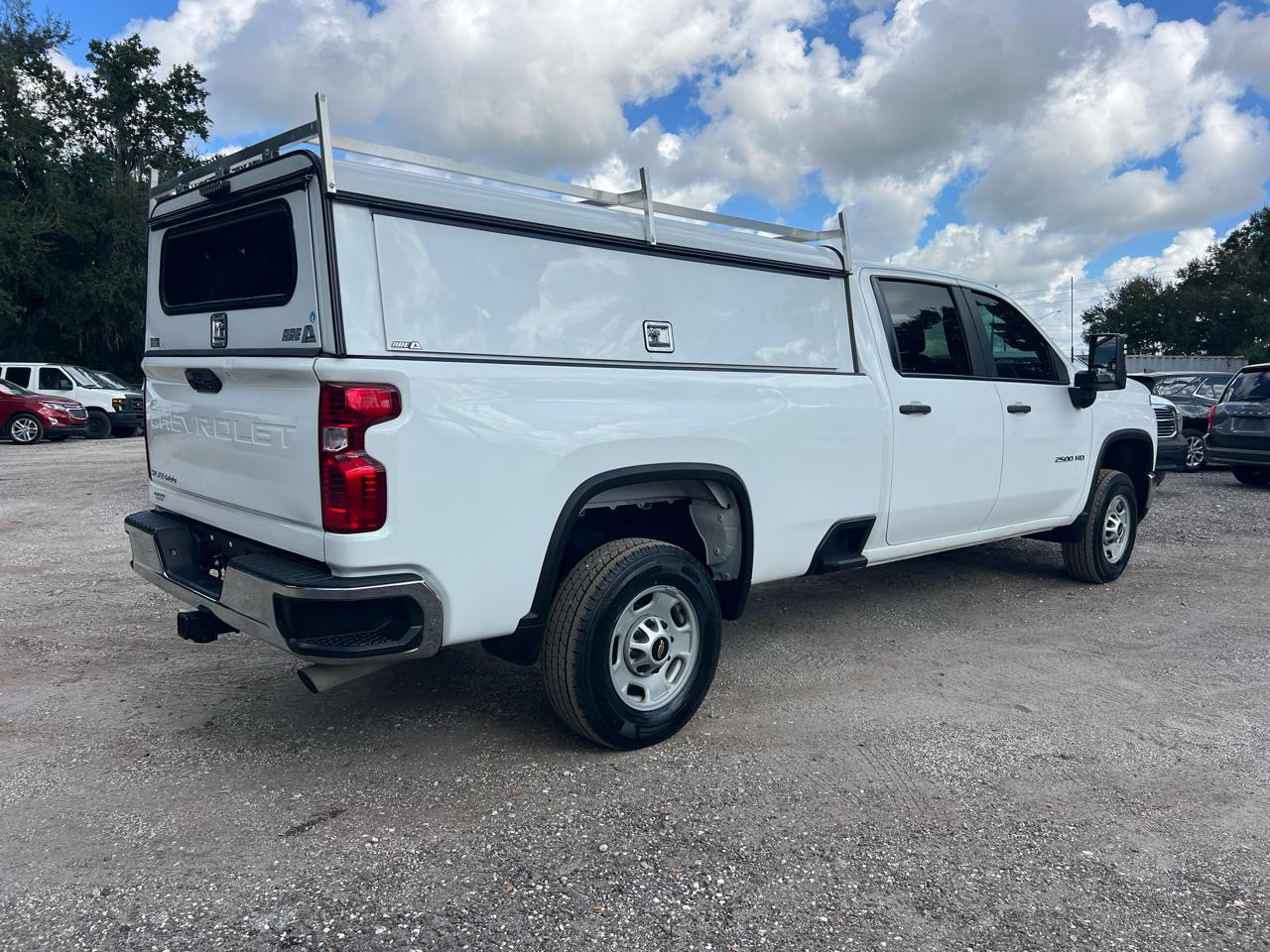 Chevrolet Silverado 2500Hd - Thumbnail 4