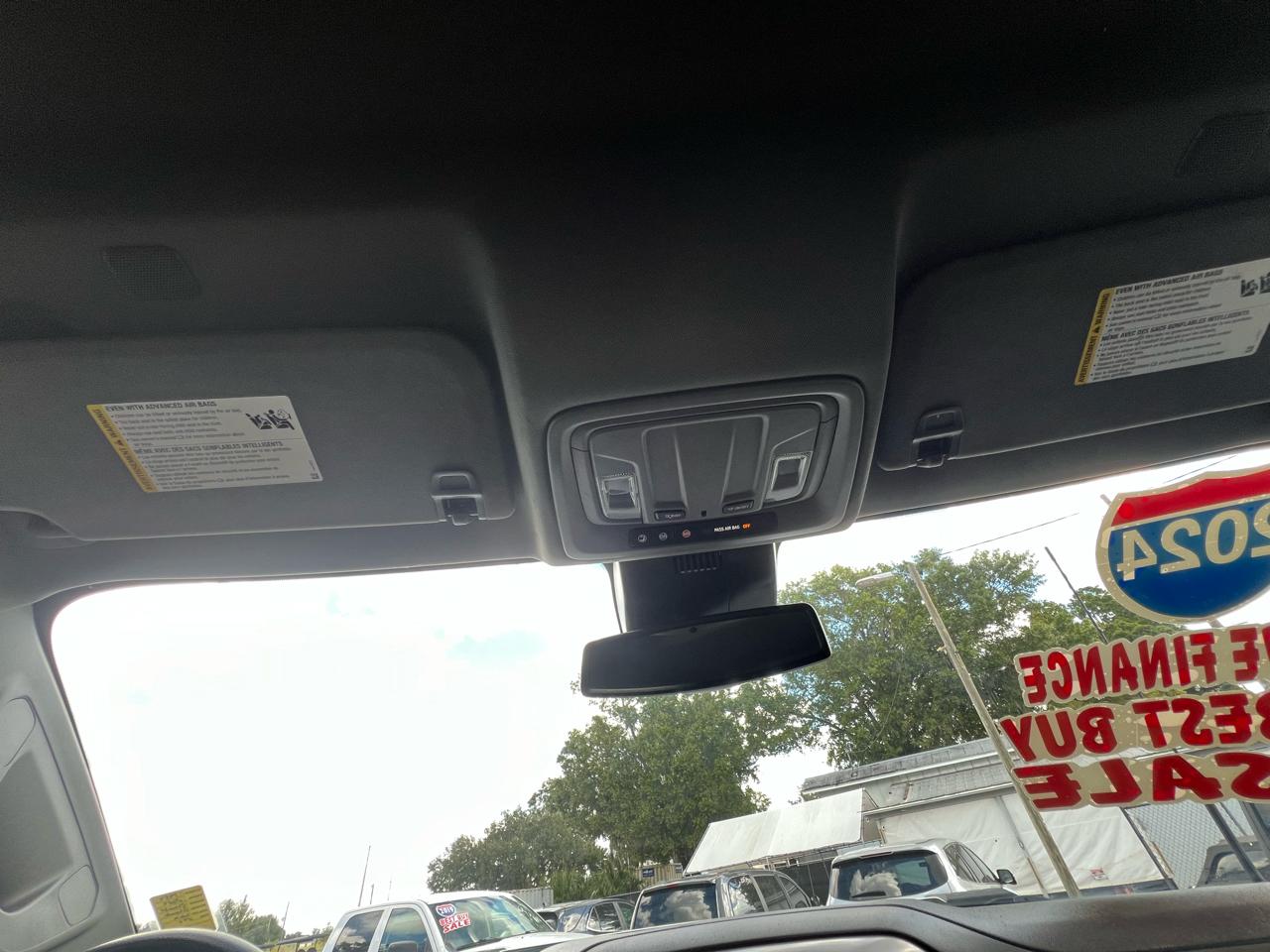 Chevrolet Silverado 2500Hd - Thumbnail 18