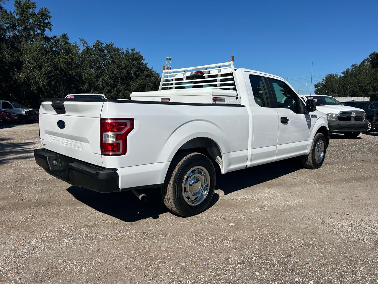 Ford F-150 - Thumbnail 4