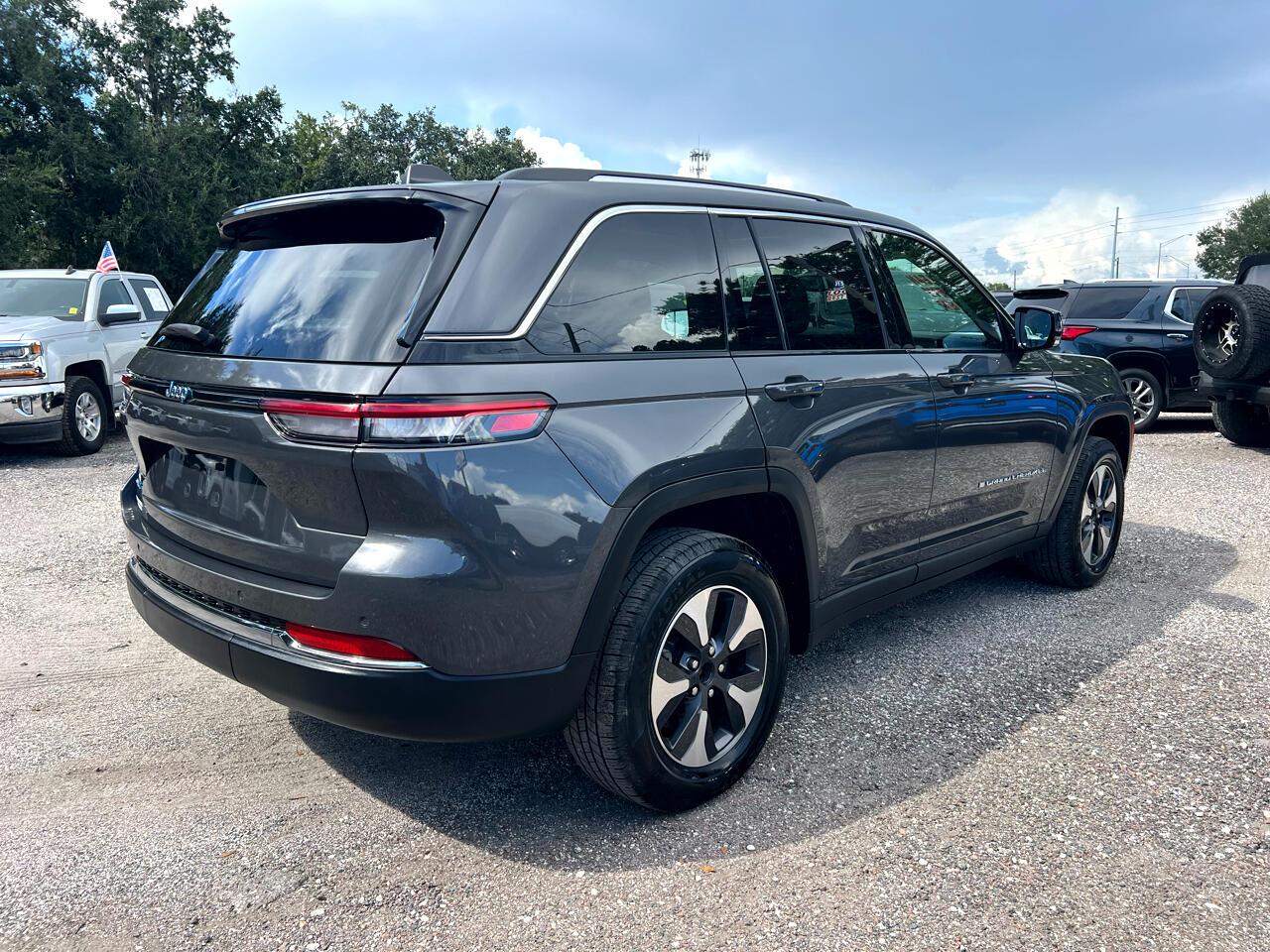 Jeep Grand Cherokee 4Xe - Thumbnail 4