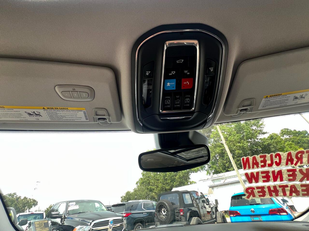 Jeep Grand Cherokee 4Xe - Thumbnail 17