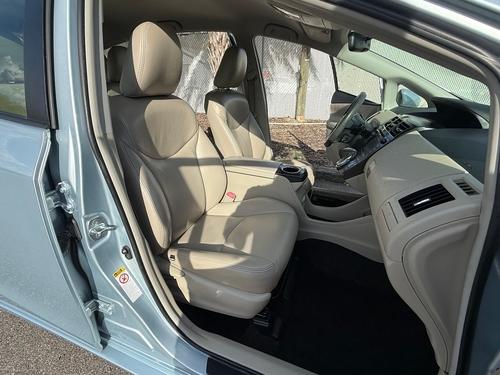 Toyota Prius V Wagon Two Leather Power Lumbar Camera Newer Abs! 122K Miles - Car For Sale - Tampa Hybrids I - Thumbnail 17