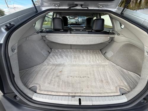 Toyota Prius Hybrid Two Leather Lift Kit & Oversized Tires Brand New Hybrid Battery! 187K Miles Sold - Car  - Thumbnail 18