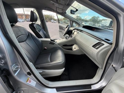 Toyota Prius Hybrid Two Leather Lift Kit & Oversized Tires Brand New Hybrid Battery! 187K Miles Sold - Car  - Thumbnail 15