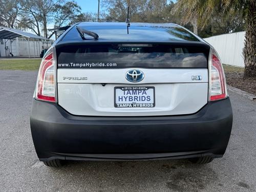 Toyota Prius Hybrid Two Leather Lift Kit & Oversized Tires Brand New Hybrid Battery! 187K Miles Sold - Car  - Thumbnail 8