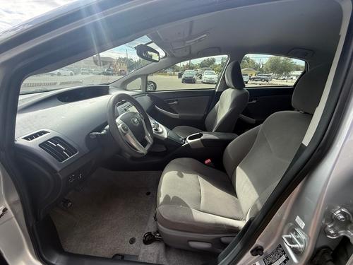 Toyota Prius Hybrid Three Navigation Camera Only 85K Miles - Car For Sale - Tampa Hybrids Inc. - Thumbnail 10