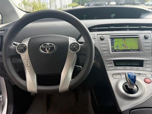 Toyota Prius Hybrid Three Navigation Camera Only 85K Miles - Car For Sale - Tampa Hybrids Inc. - Thumbnail 13