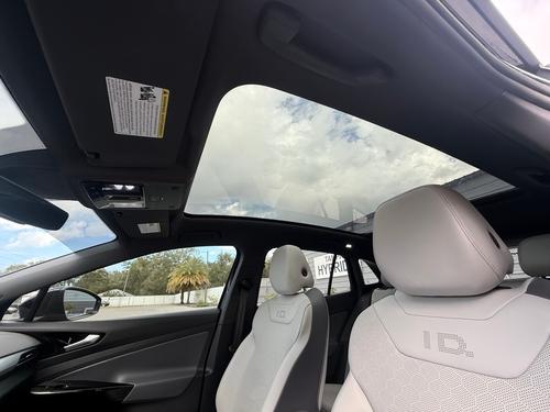 Volkswagen Id4 Pro S Rwd Leather Memory Panoramic Roof Carplay Camera 23K Miles Sold - Car For Sale - Tampa Hyb - Thumbnail 18
