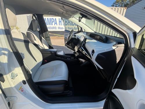 Toyota Prius Hybrid Limited Leather 11 - Thumbnail 18