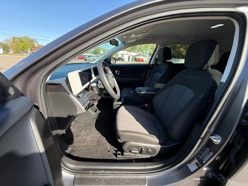 Hyundai Ioniq 5 Sel Rwd Adaptive Cruise 303 Mile Range Carplay Camera 32K Miles - Car For Sale - Tampa Hybri - Thumbnail 10