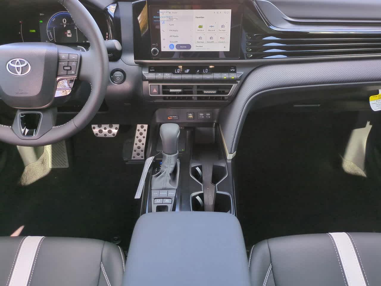 Toyota Camry Se - Thumbnail 19