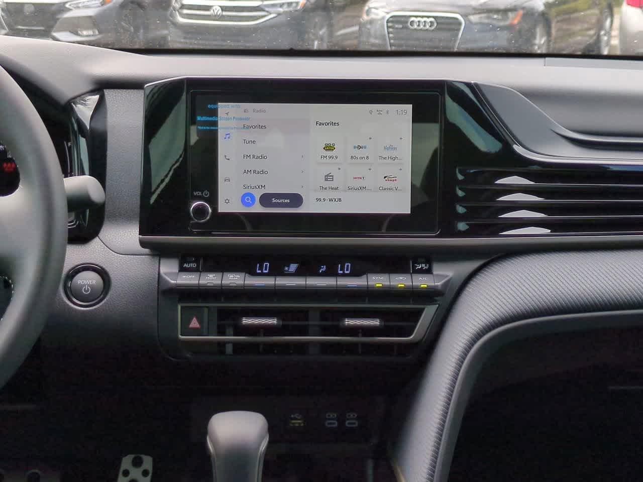 Toyota Camry Se - Thumbnail 18