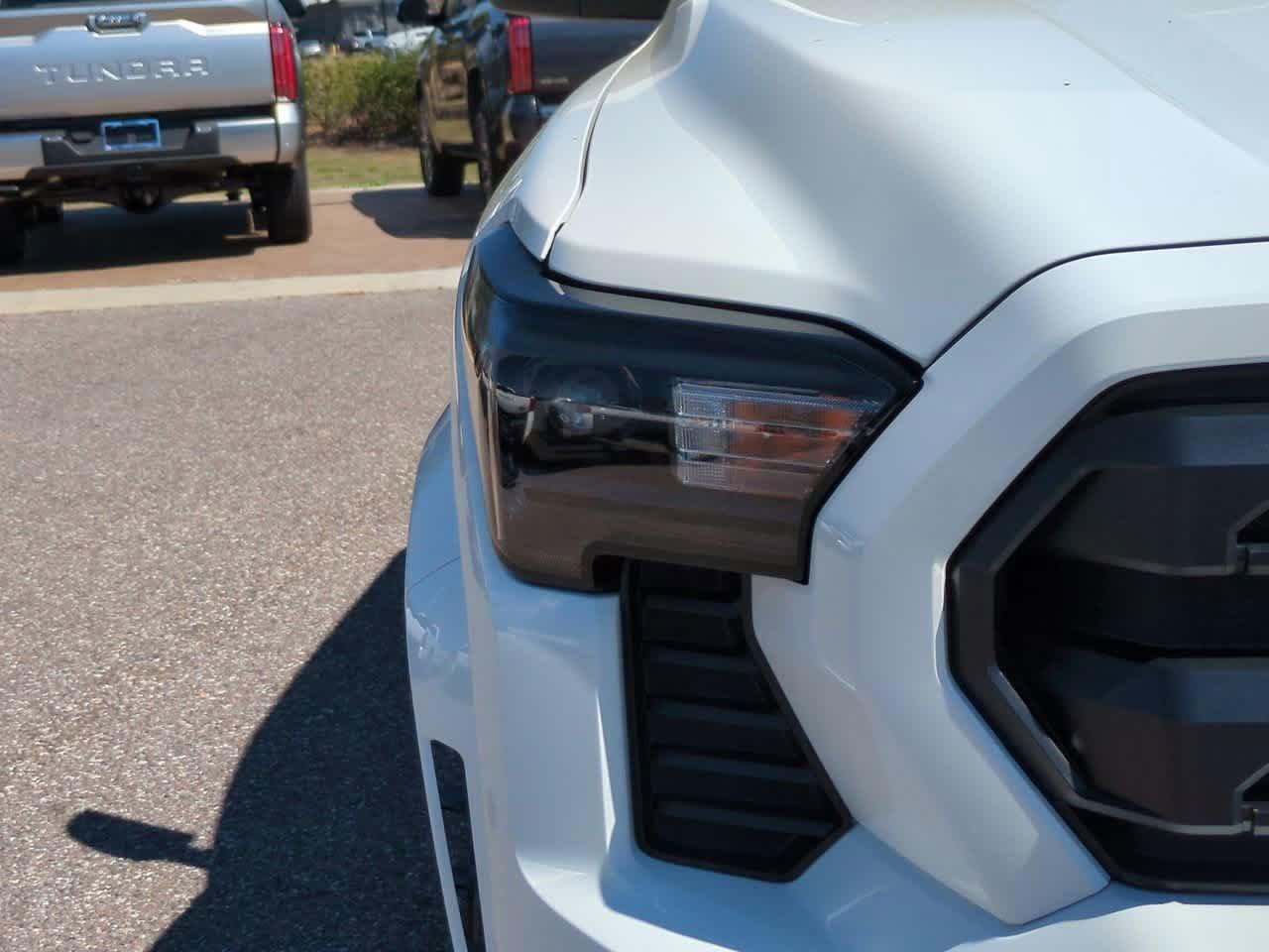 Toyota Tacoma Sr5 Double Cab Rear-Wheel Drive - Thumbnail 11