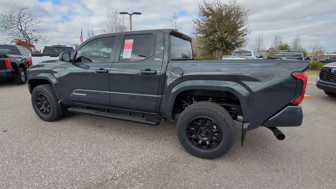 Toyota Tacoma Sr5 Double Cab Rear-Wheel Drive - Thumbnail 2