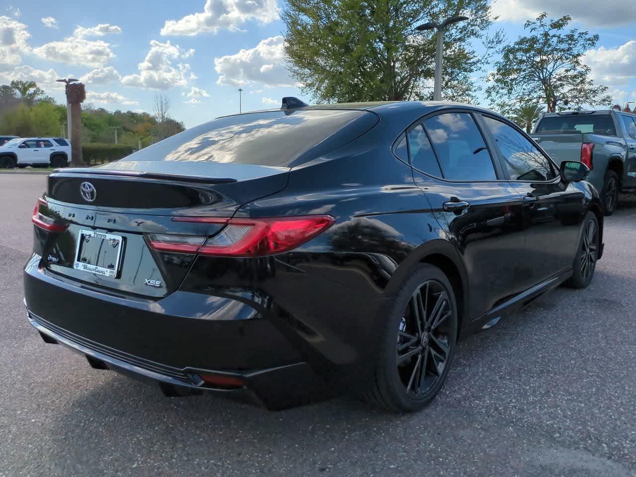 Toyota Camry Xse - Thumbnail 7