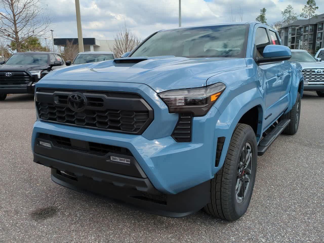 Toyota Tacoma Trd Sport Double Cab Rear-Wheel Drive - Thumbnail 3