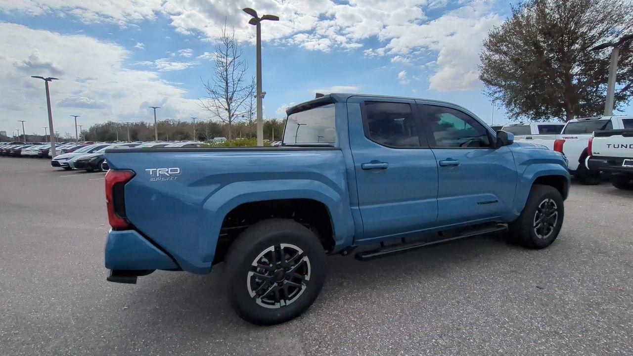 Toyota Tacoma Trd Sport Double Cab Rear-Wheel Drive - Thumbnail 2