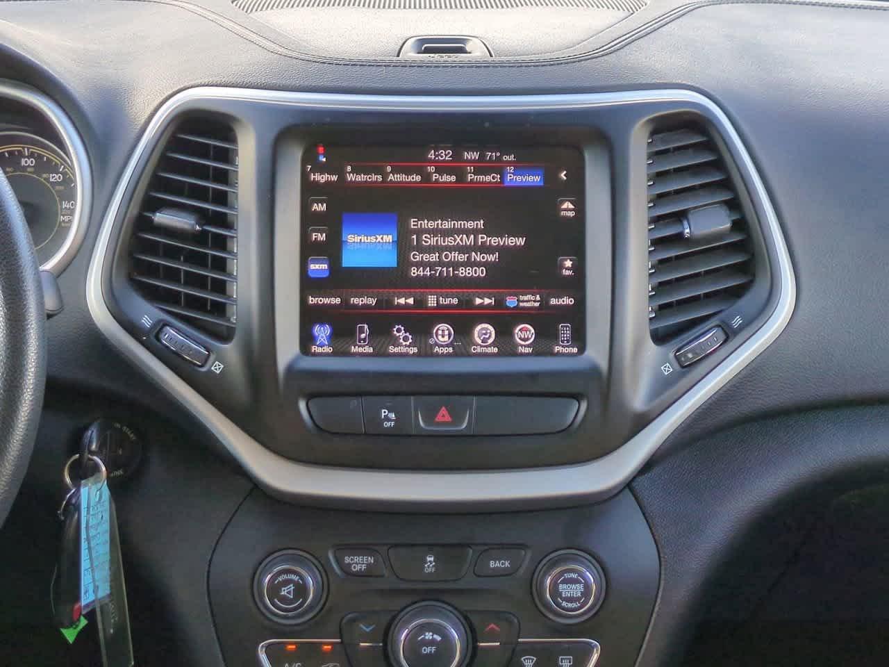 Jeep Cherokee Latitude Tech Connect Fwd - Thumbnail 18