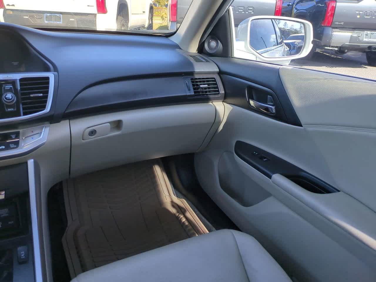 Honda Accord Fwd - Thumbnail 17