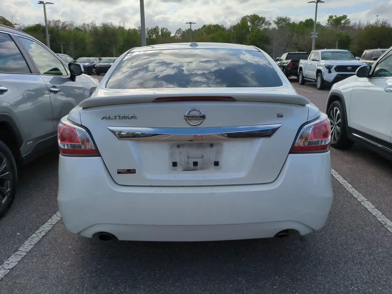 Nissan Altima 2.5 S Fwd - Thumbnail 5