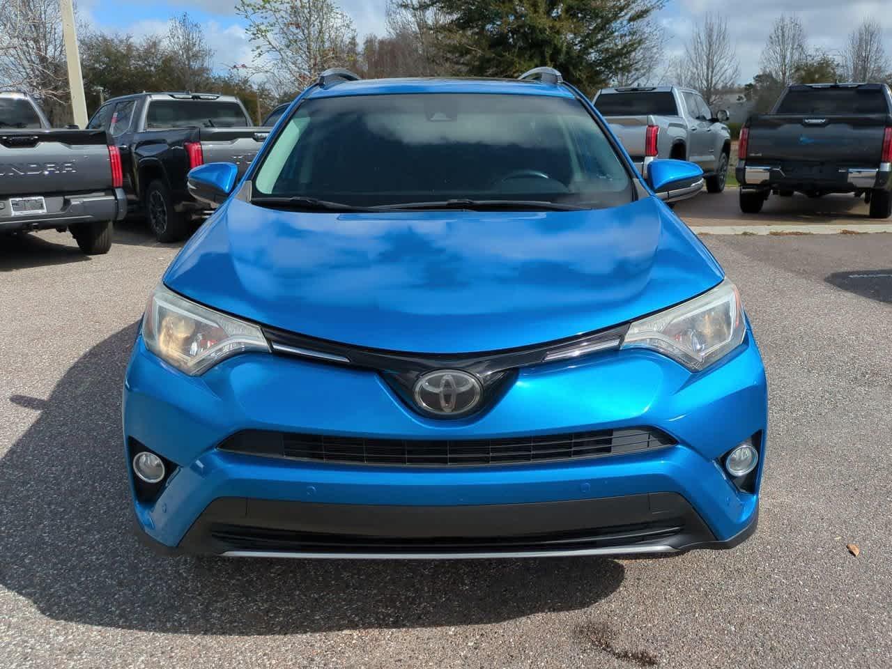 Toyota Rav4 Xle With Navigation - Thumbnail 10