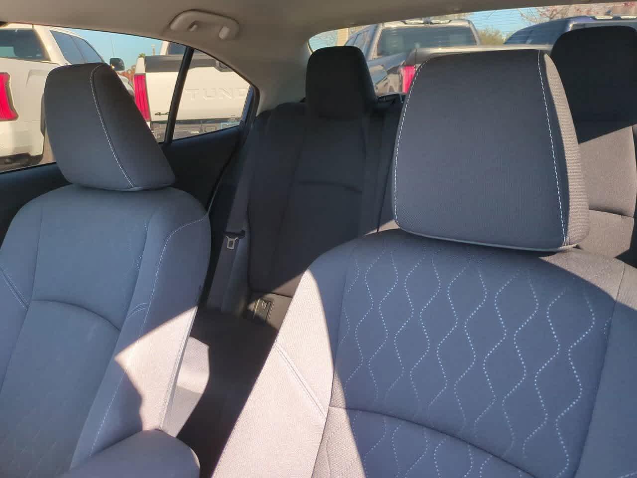 Toyota Corolla Le Fwd - Thumbnail 8