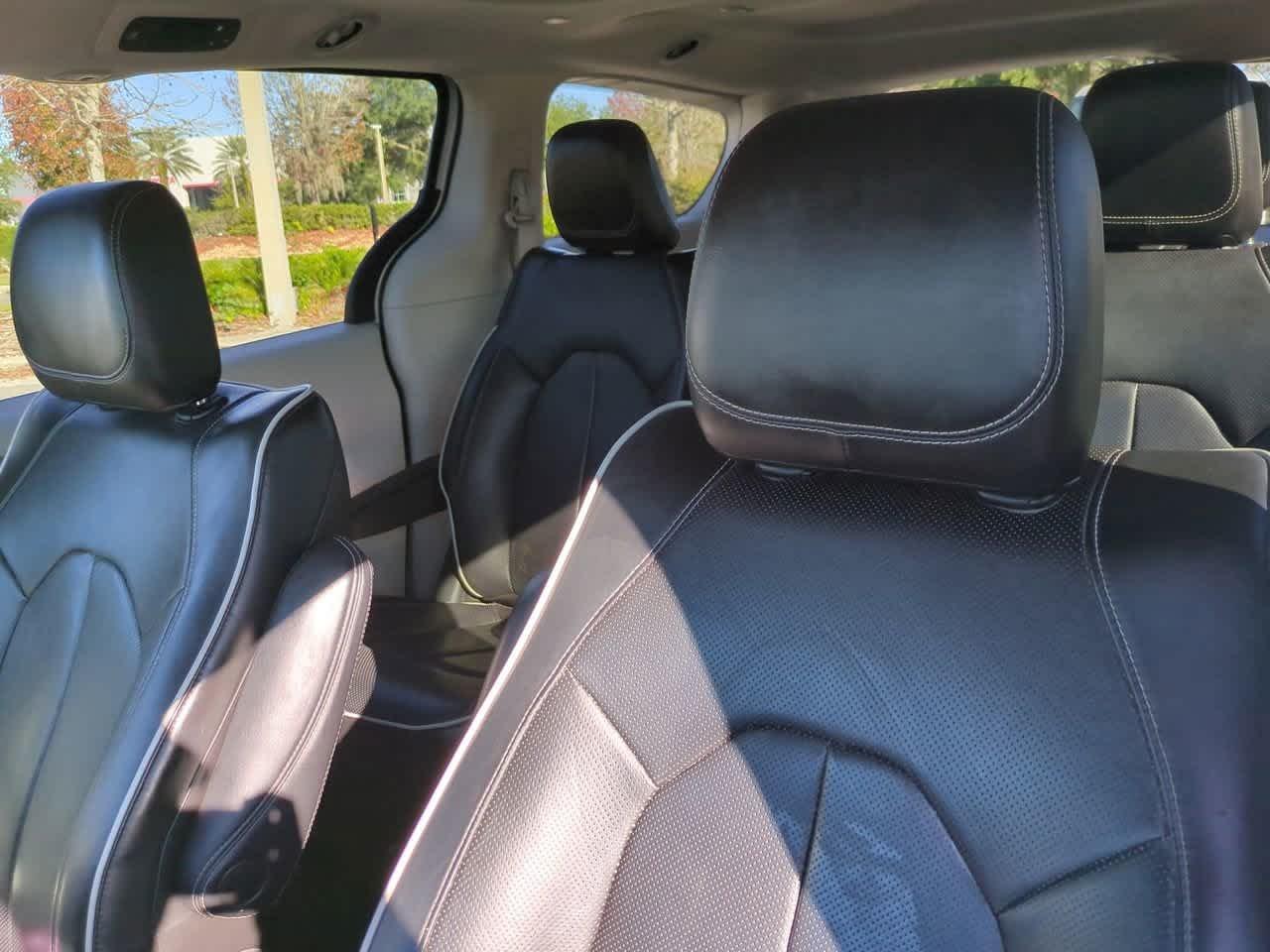 Chrysler Pacifica Hybrid Limited Fwd - Thumbnail 9