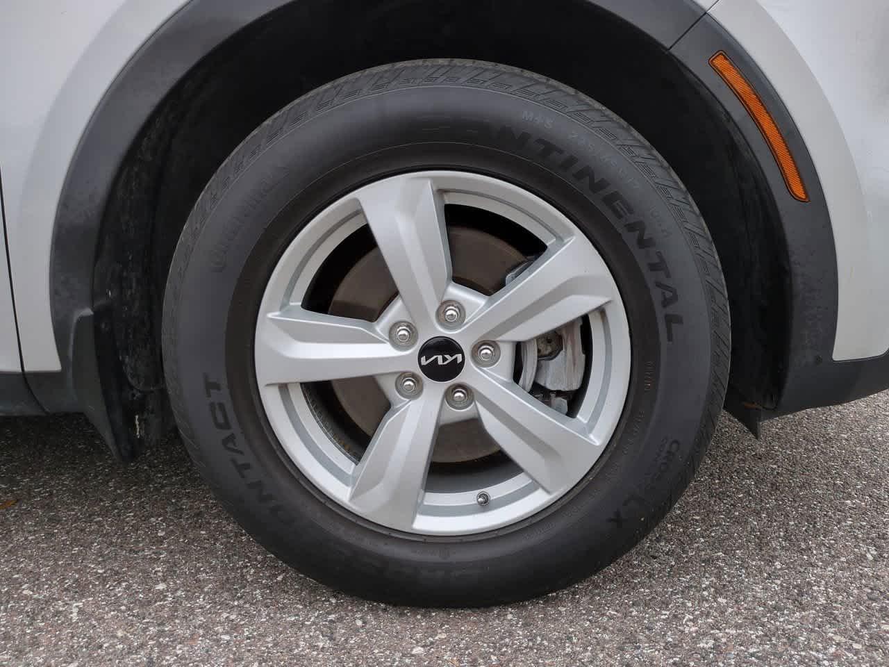 Kia Sorento Lx Fwd - Thumbnail 12