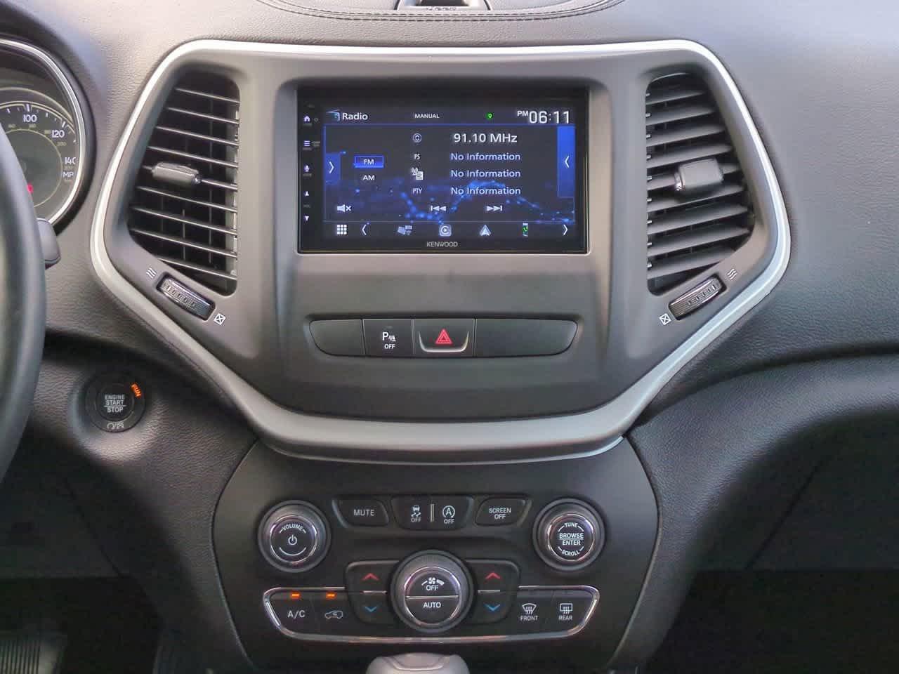 Jeep Cherokee Limited 4Wd - Thumbnail 18