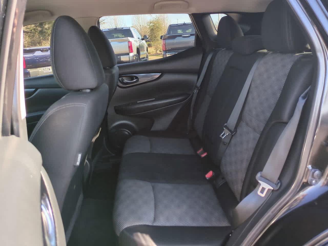 Nissan Rogue Sport Sv Fwd - Thumbnail 14