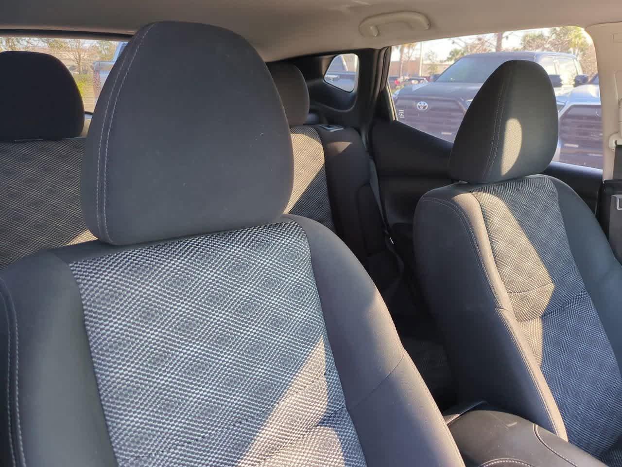 Nissan Rogue Sport Sv Fwd - Thumbnail 8