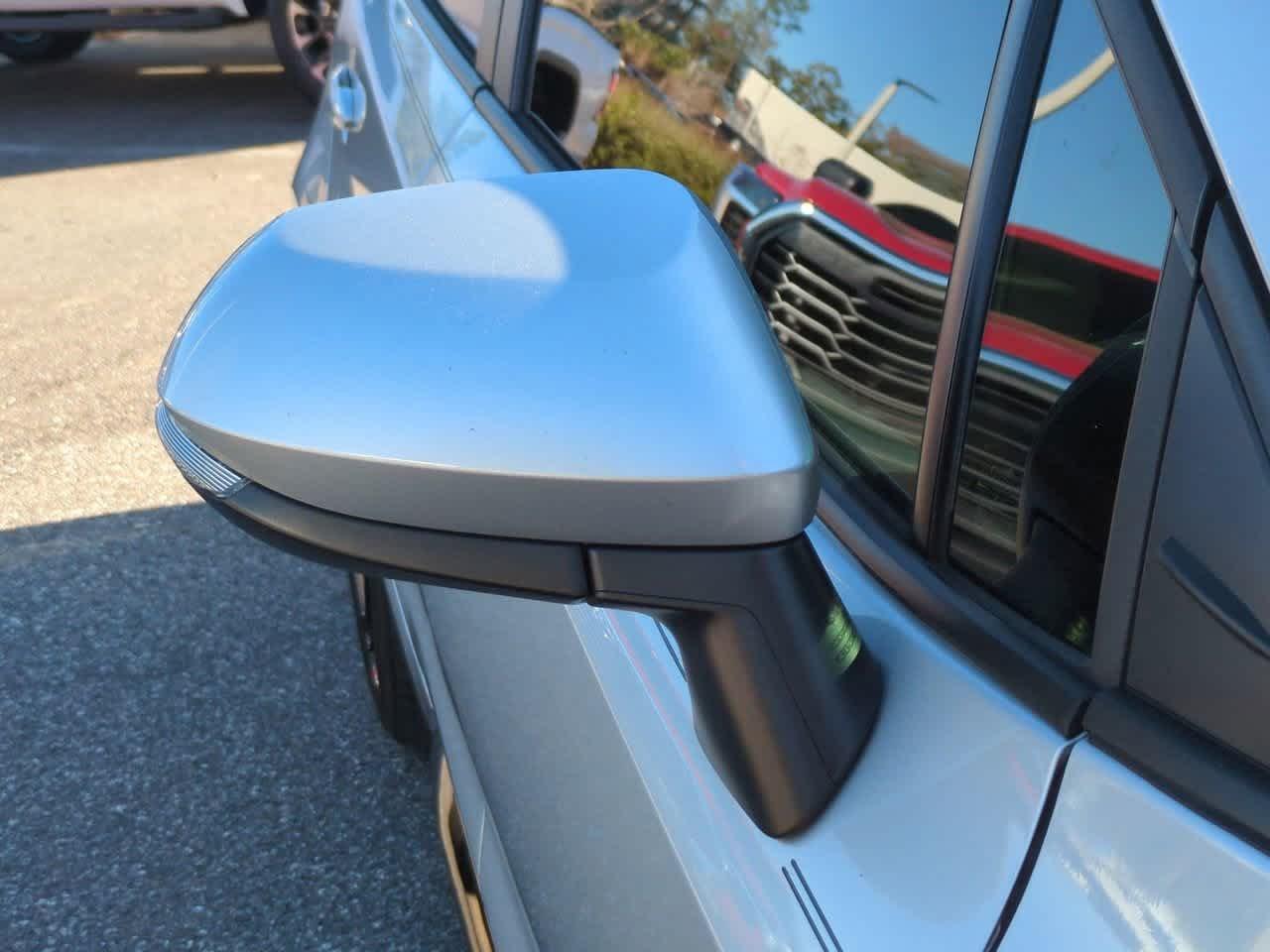 Toyota Corolla Se Fwd - Thumbnail 13