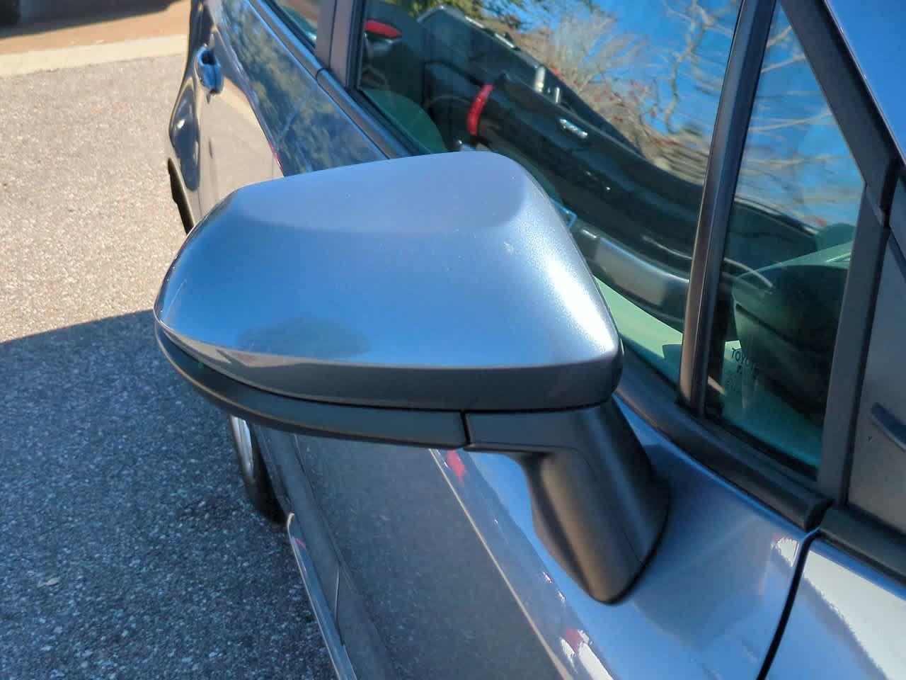 Toyota Corolla Le Fwd 4Dr Car - Thumbnail 13