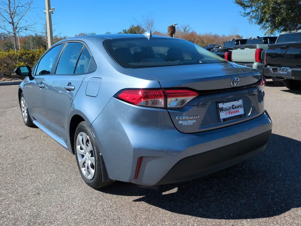 Toyota Corolla Le Fwd 4Dr Car - Thumbnail 5