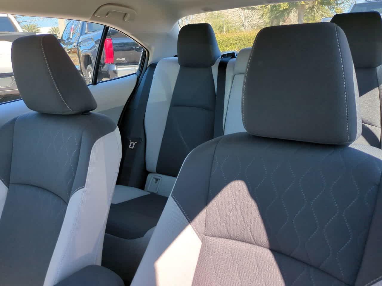 Toyota Corolla Le Fwd 4Dr Car - Thumbnail 9