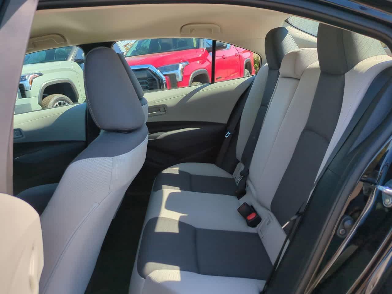 Toyota Corolla Le Fwd 4Dr Car - Thumbnail 14