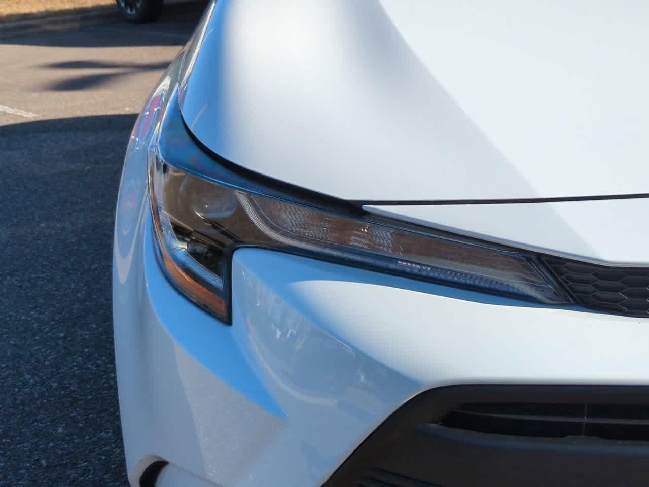 Toyota Corolla Le Fwd 4Dr Car - Thumbnail 11